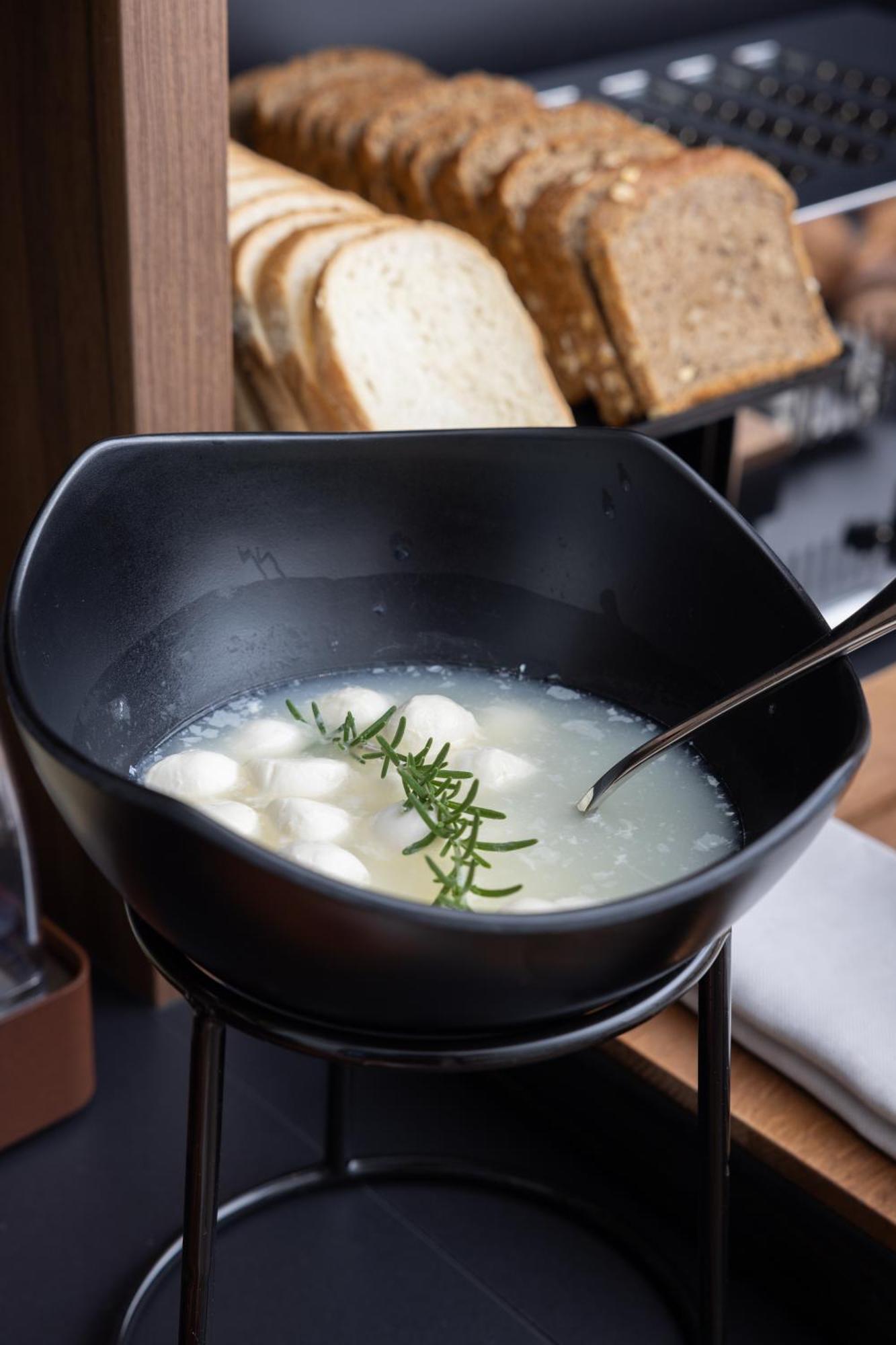 B21 Lifestyle Hotel Bari Ngoại thất bức ảnh