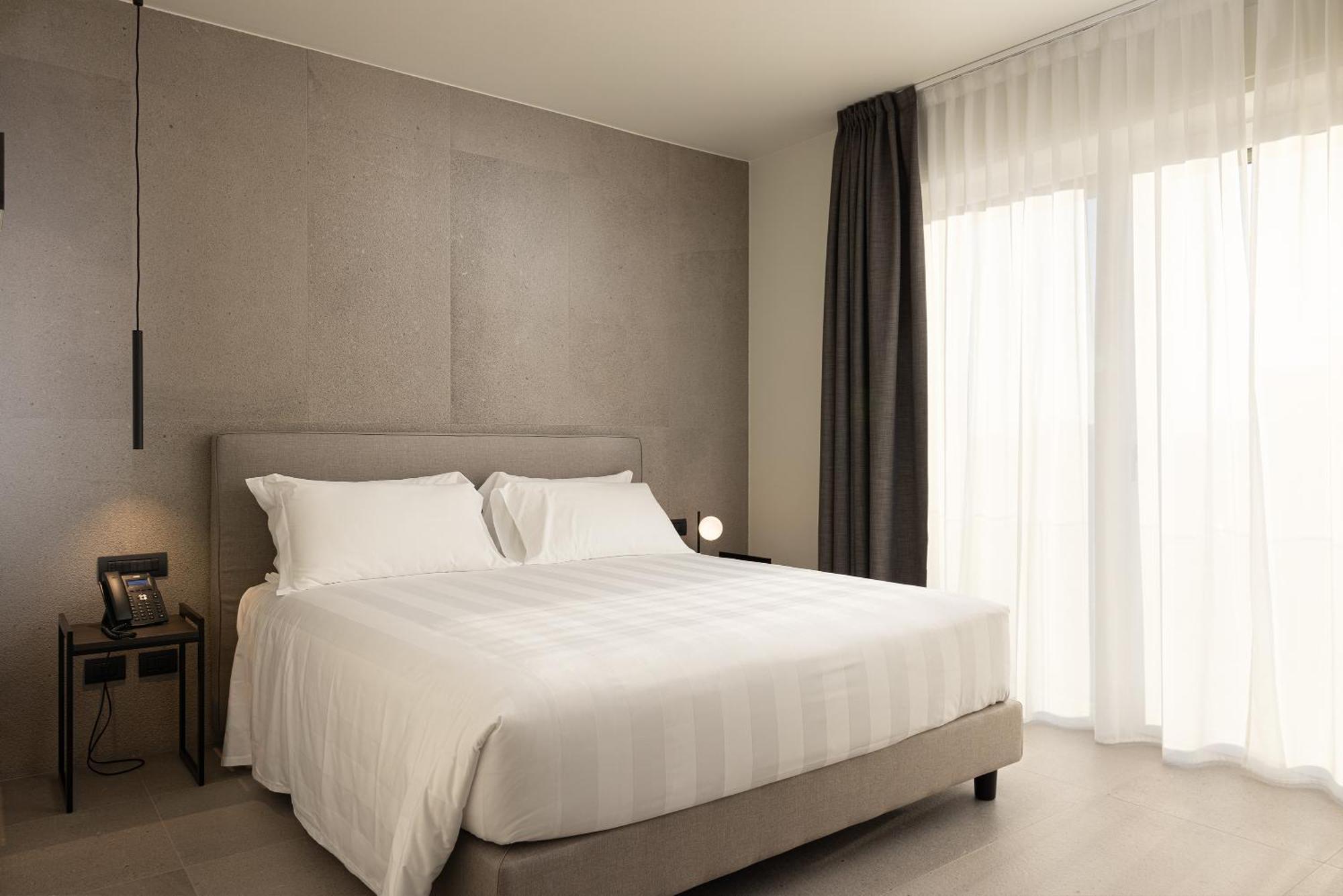 B21 Lifestyle Hotel Bari Ngoại thất bức ảnh