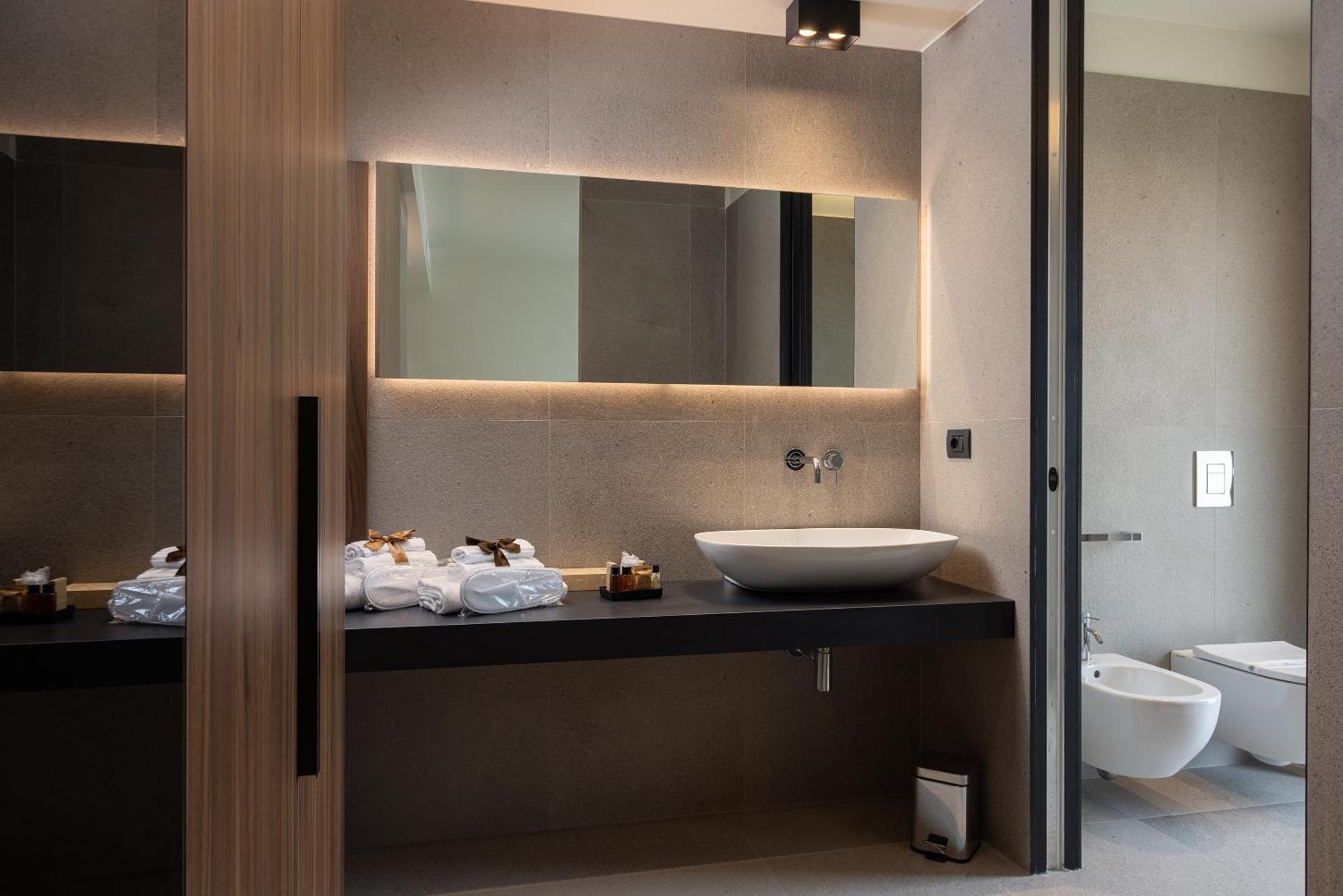 B21 Lifestyle Hotel Bari Ngoại thất bức ảnh